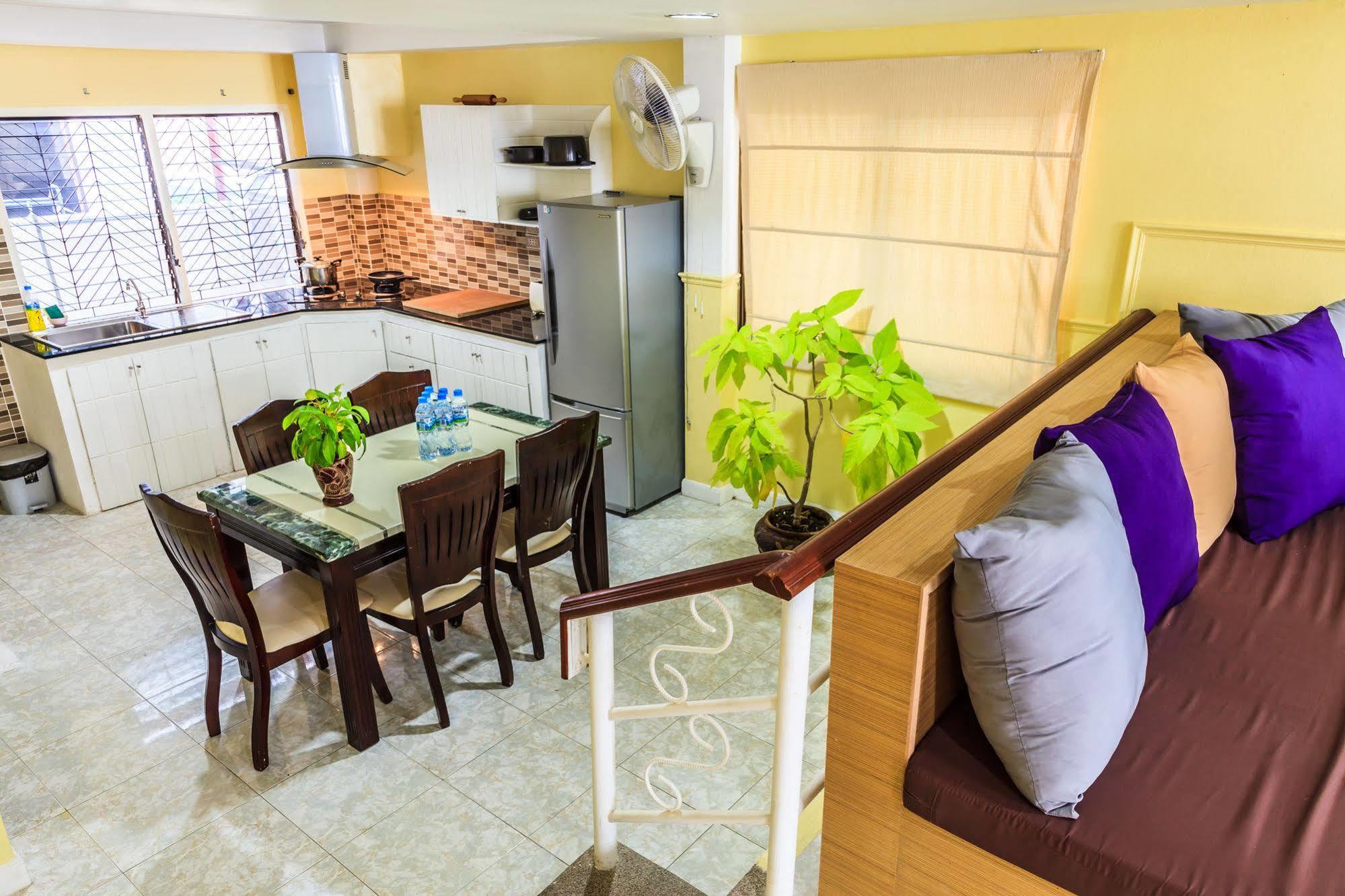Eriksson Guesthouse Patong Εξωτερικό φωτογραφία