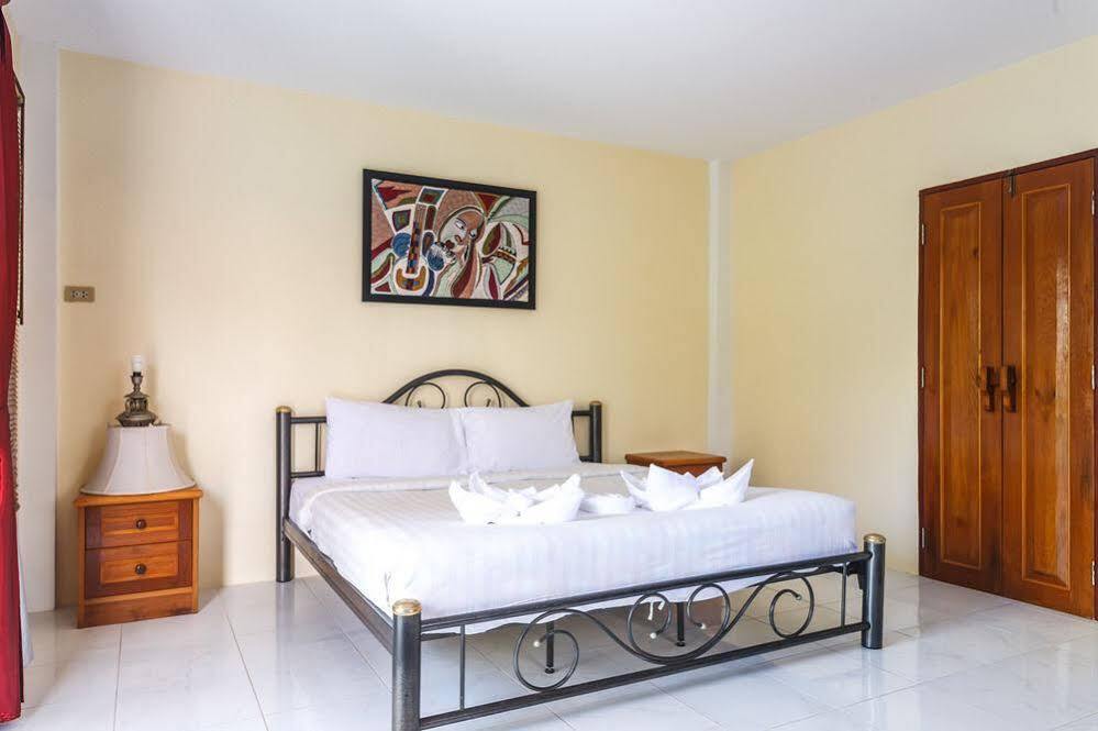 Eriksson Guesthouse Patong Εξωτερικό φωτογραφία